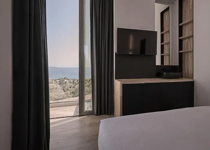 Aparthotel Porphyra Collection Porto Cheli