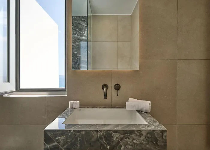 Porphyra Collection Porto Cheli